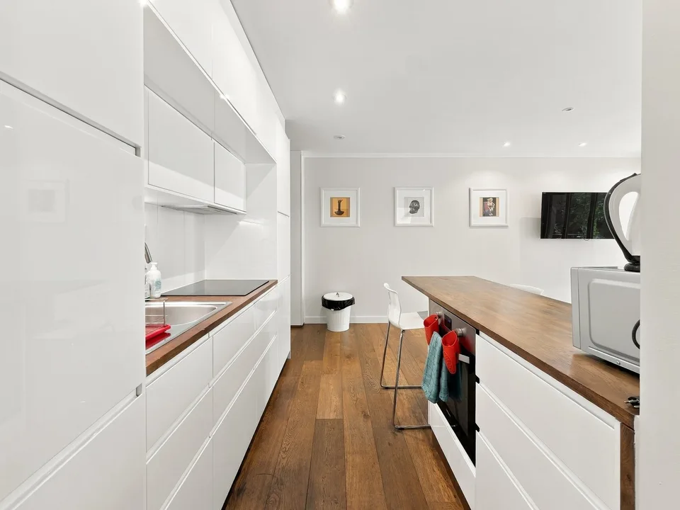 Charmant appartement de 3 pièces meublé avec terrasse – Rue Liotard, Genève – photo 5 sur 15