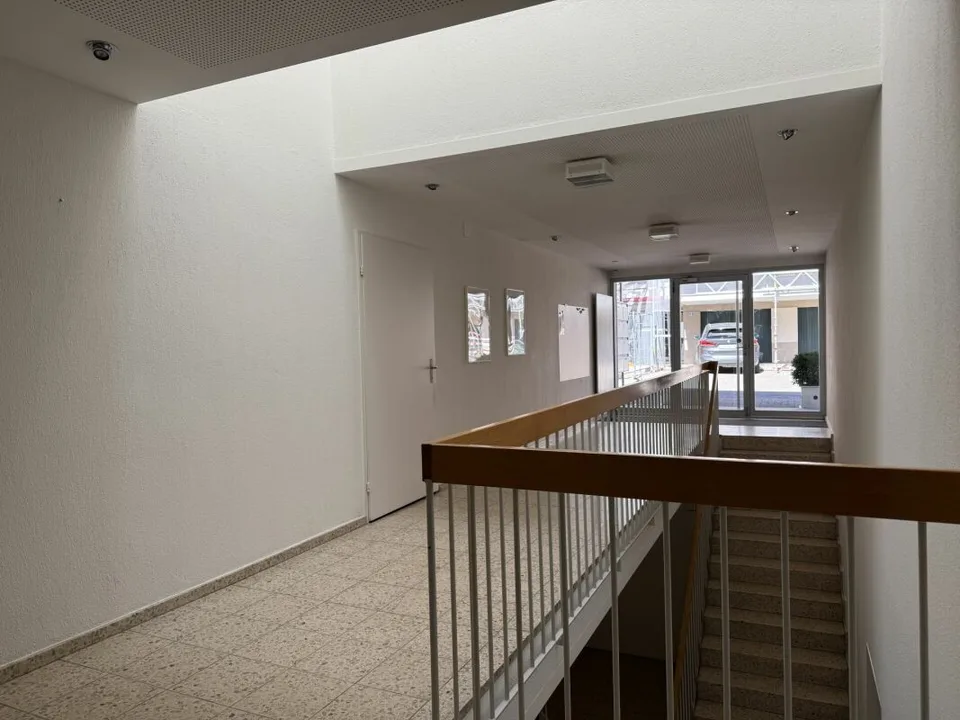 VITA FAMILIARE CON VISTA PANORAMICA - SPAZIO DI VITA SU DUE LIVELLI – foto 19 di 19