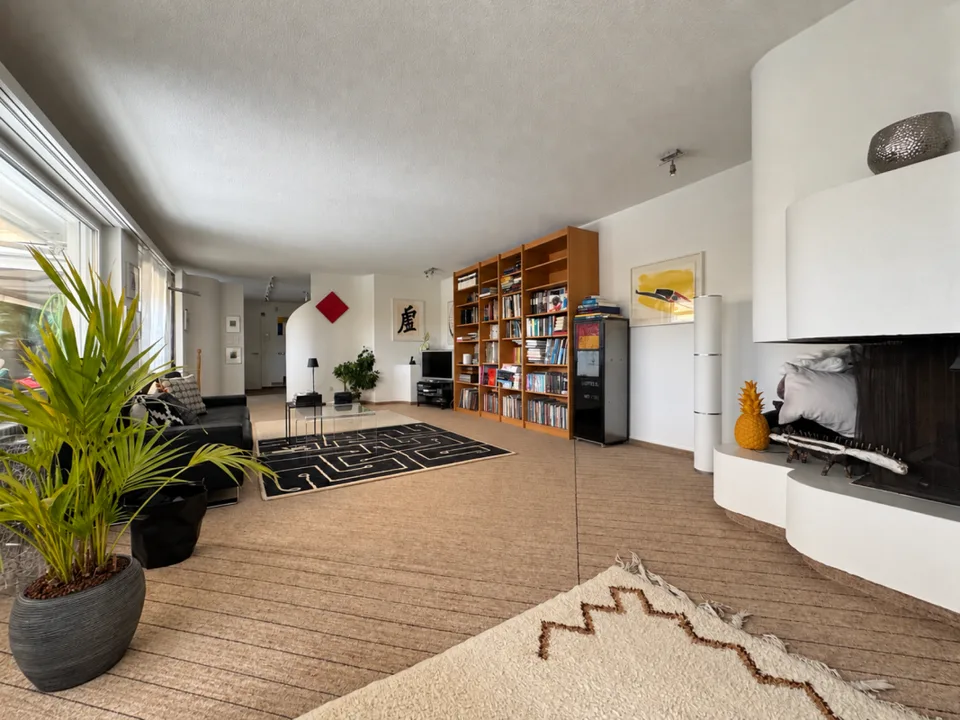 VITA FAMILIARE CON VISTA PANORAMICA - SPAZIO DI VITA SU DUE LIVELLI – foto 8 di 19