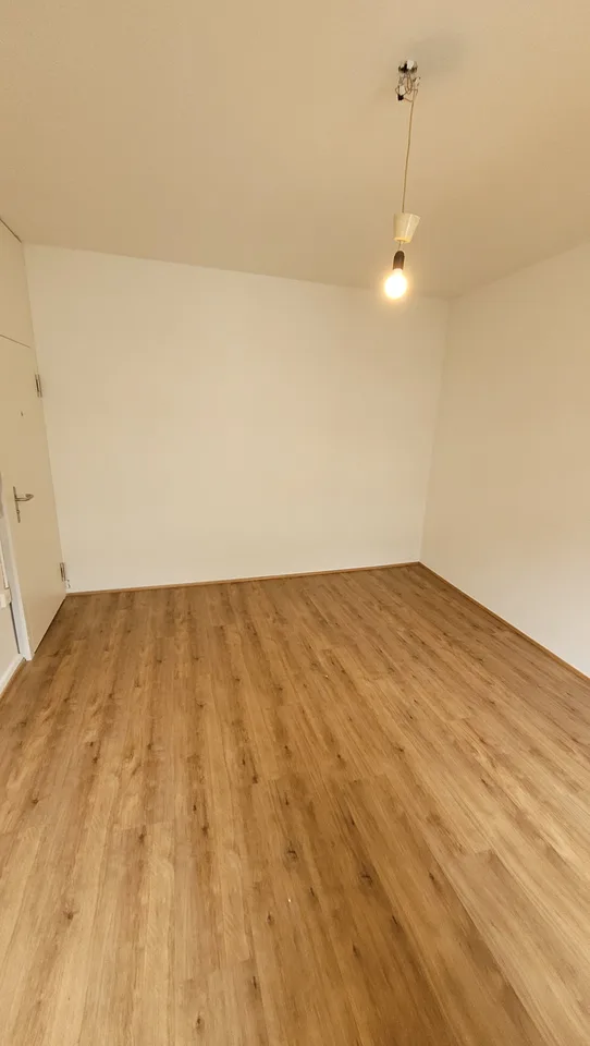 Charmante Altbauwohnung mitten in der Steinenvorstadt – Foto 3 von 7