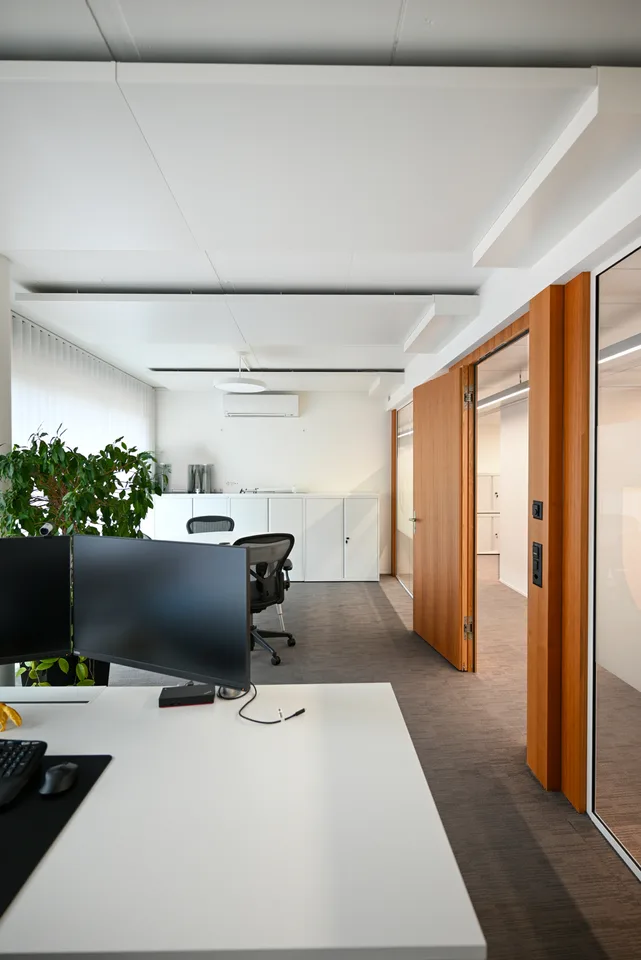 Espace de bureau haut de gamme dans un emplacement idéal – photo 4 sur 5