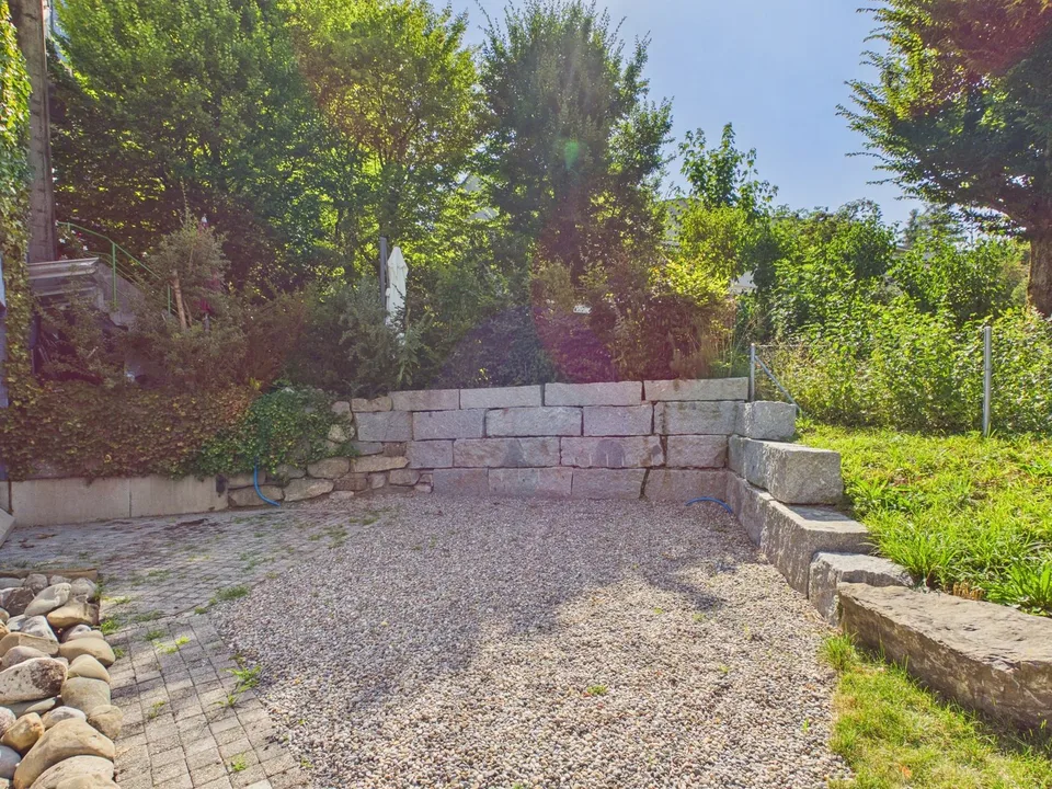 Appartement de jardin spacieux avec potentiel - Concevez votre nouveau chez-vous selon vos souhaits – photo 8 sur 9