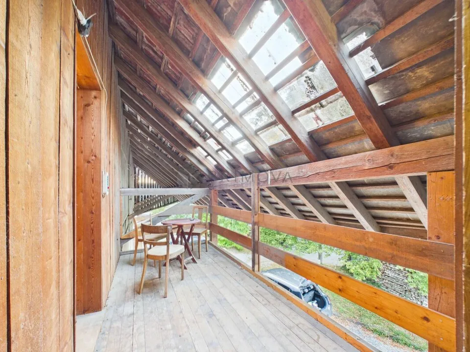 Casa a graticcio storica su un terreno di 1'706m² con potenziale di sviluppo – foto 11 di 14