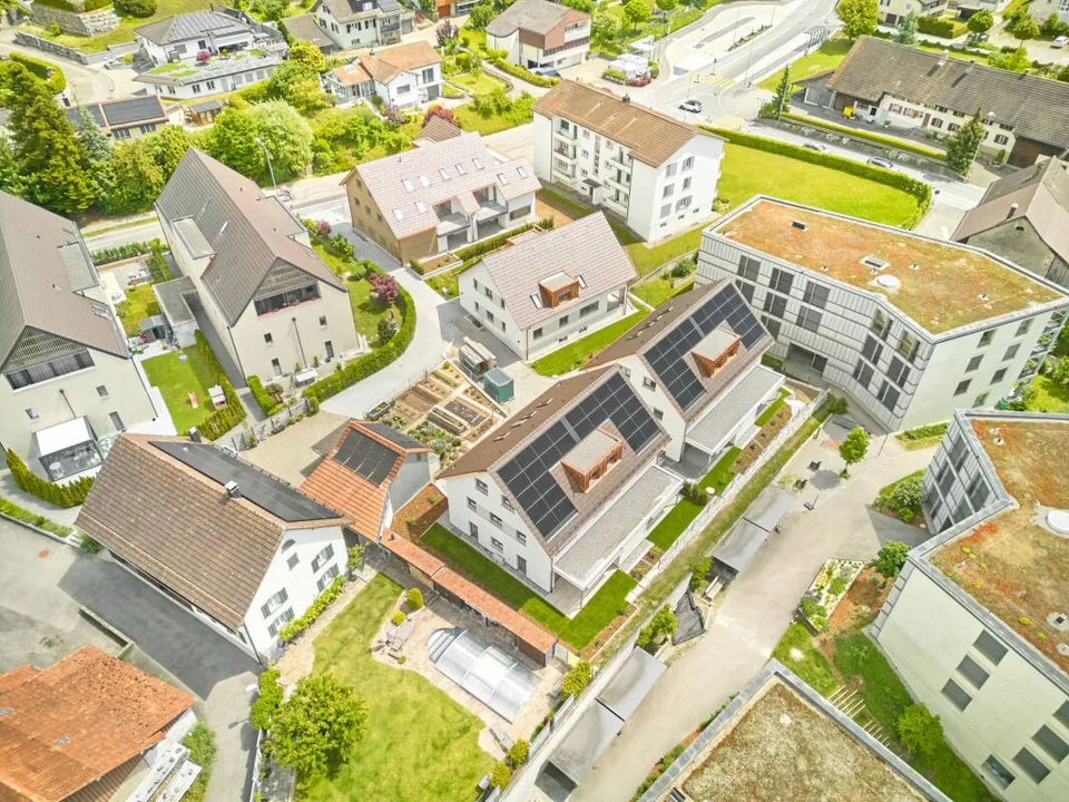 Casa a schiera di 6 1/2 locali con terreno utilizzabile – foto 11 di 17