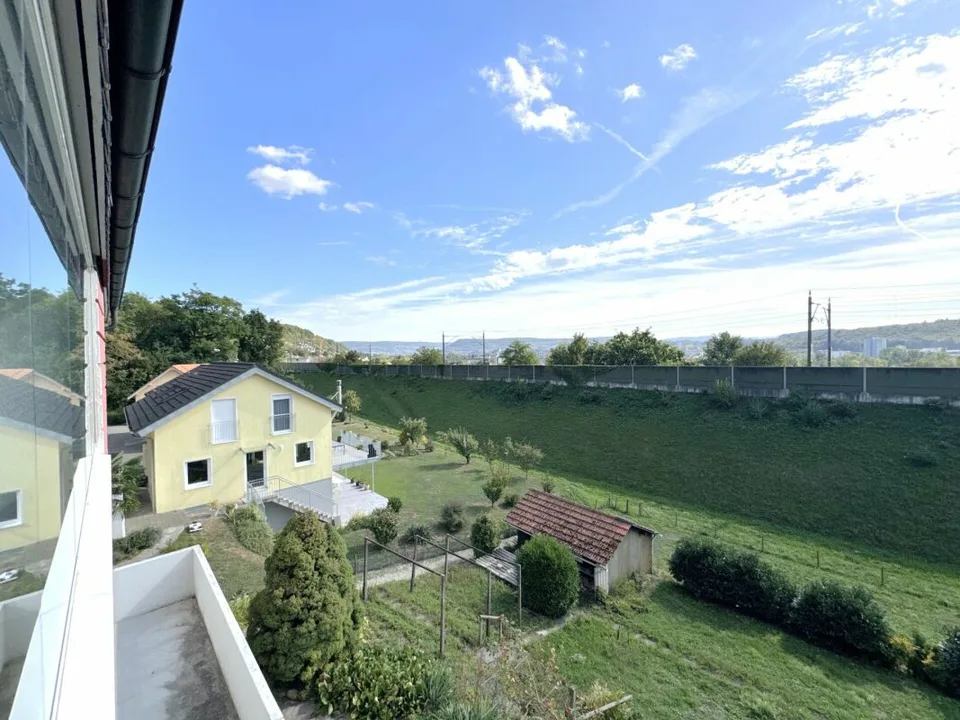 Habiter sur la pente sud à Umiken - avec un jardin paradisiaque ! – photo 5 sur 12