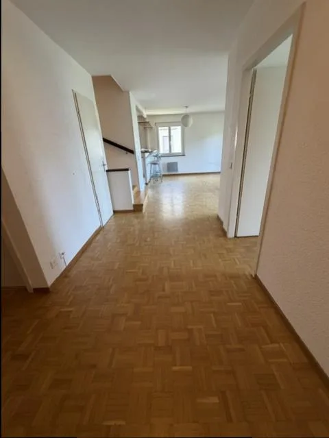 APPARTEMENT DUPLEX - 5 PIECES (étage et combles) - En rénovation – photo 2 sur 13