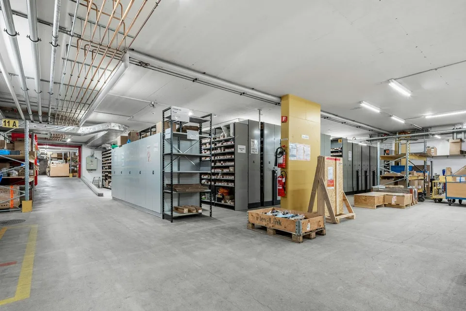 Espaces commerciaux et de production avec bureau à partir de 2'000 m² - flexibles et bien connectés – photo 5 sur 11
