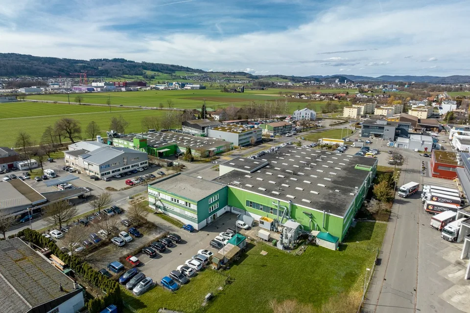 1'010 m² d'espaces de bureau climatisés - idéal pour l'administration, le développement et l'administration – photo 8 sur 8