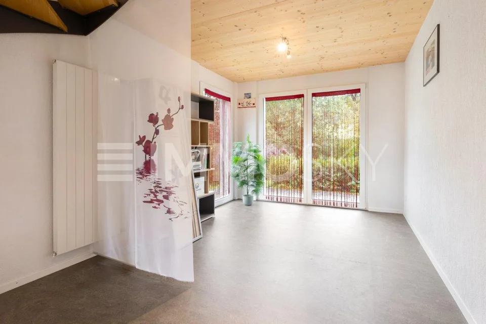 Casa dei sogni con giardino, area benessere e molto spazio per le tue idee – foto 4 di 7