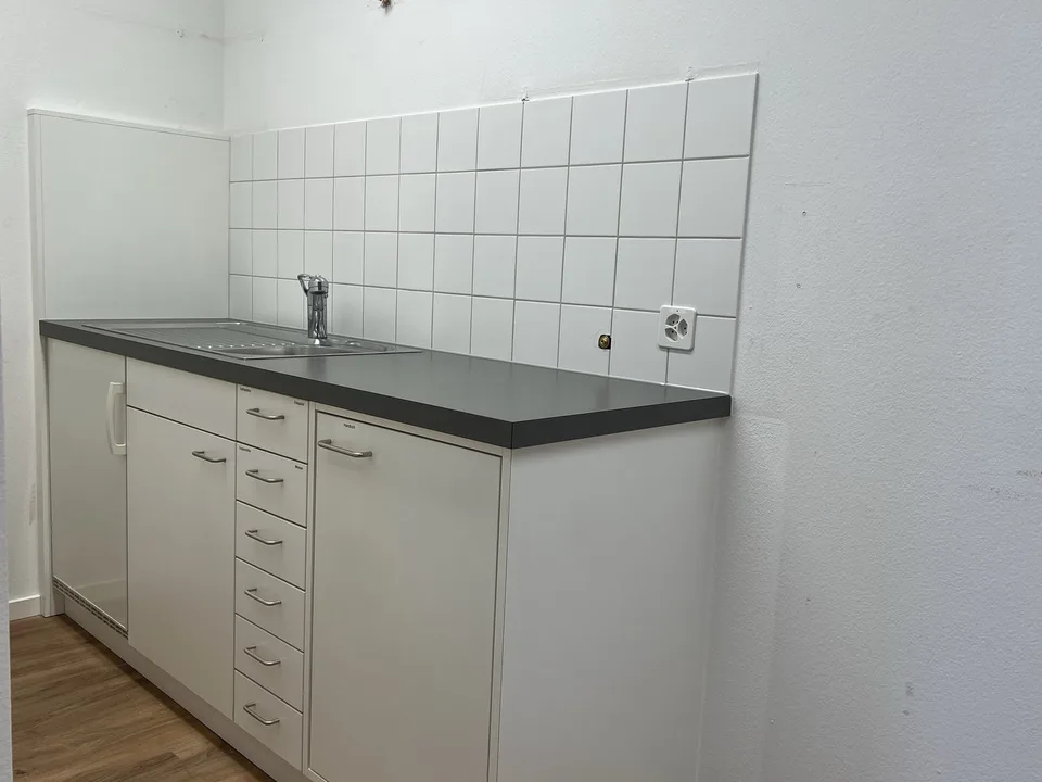 Gewerberäume auf ca. 80 m² an TopLage von Solothurn – Foto 3 von 8