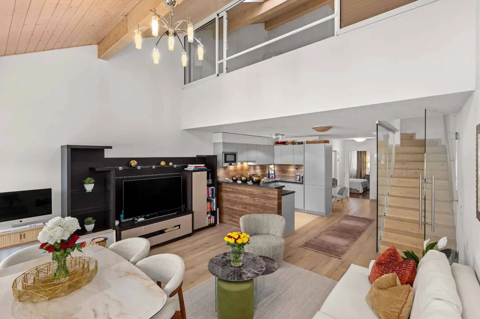 Duplex ristrutturato con vista sui campi – foto 3 di 12