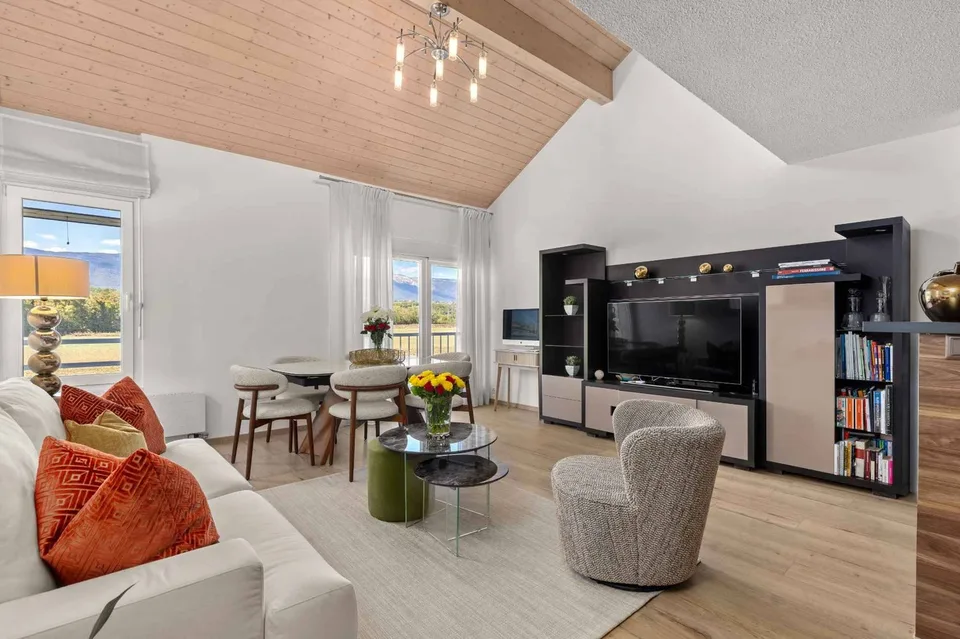 Duplex ristrutturato con vista sui campi – foto 4 di 12