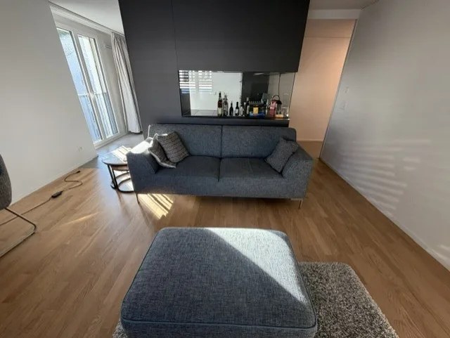 Modern 2.5-room apartment in Seefeld – photo 2 of 6