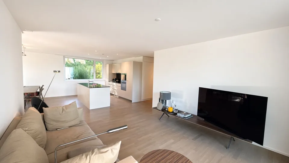 Attraktive 3½-Zimmer-Gartenwohnung mit SEE Sicht – Foto 5 von 13