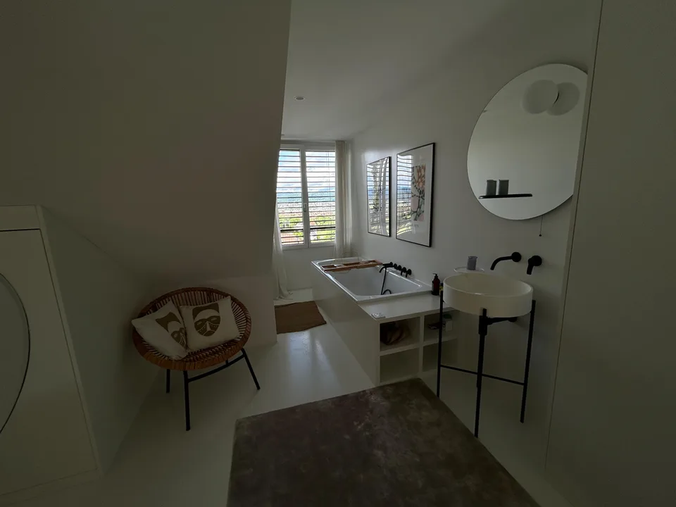 Casa unifamiliare esclusiva e arredata per affitto a termine – foto 11 di 12