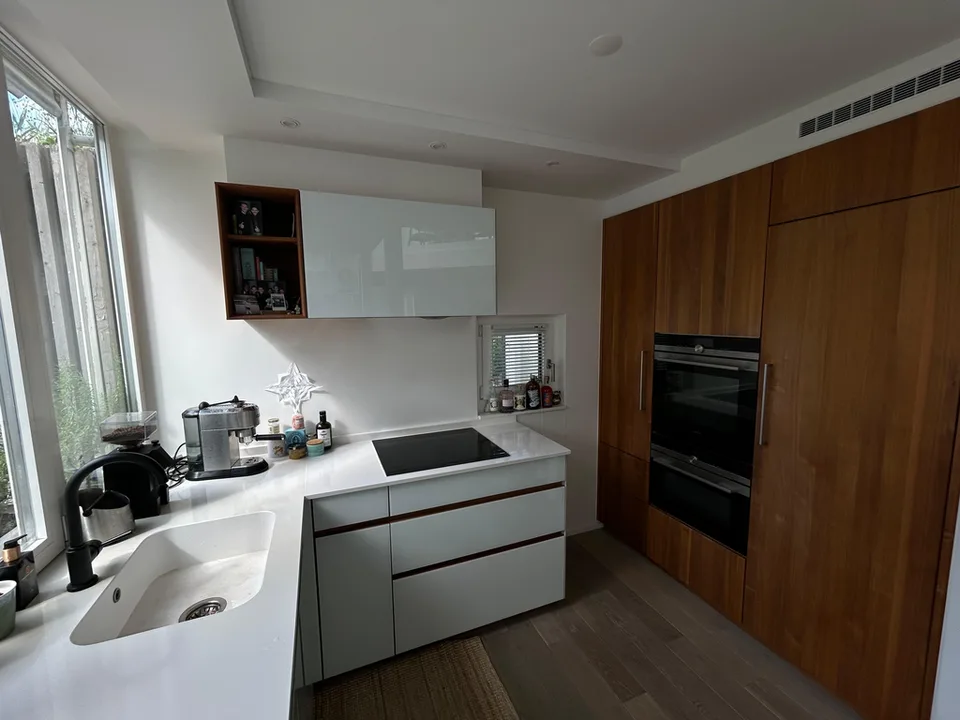 Casa unifamiliare esclusiva e arredata per affitto a termine – foto 3 di 12