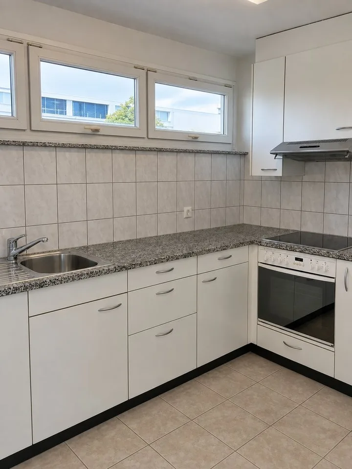 Ihr neues Zuhause mit Seesicht und sonnigem Balkon – photo 2 sur 6