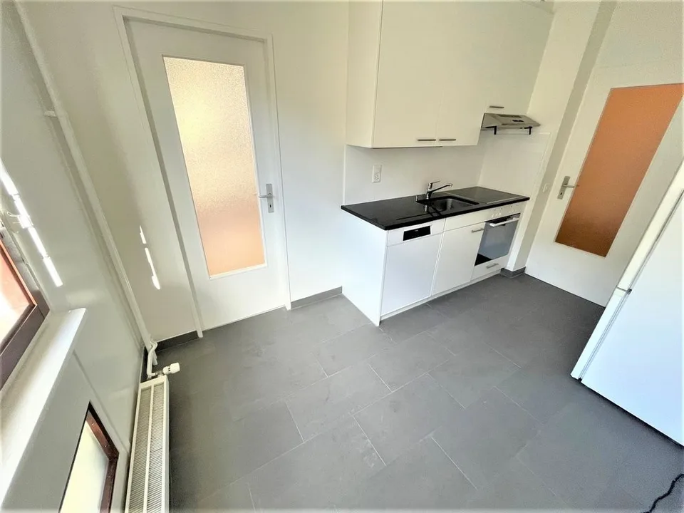 Wohnung 4 Zimmer in Pâquis - nahe Bahnhof und See – Foto 3 von 12