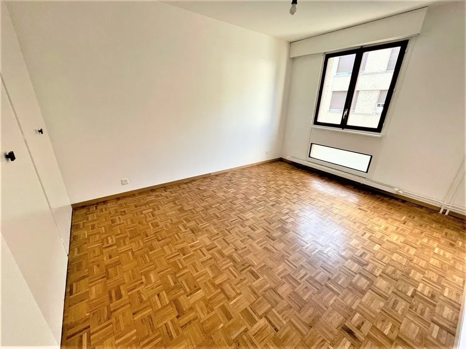 Wohnung 4 Zimmer in Pâquis - nahe Bahnhof und See – Foto 9 von 12