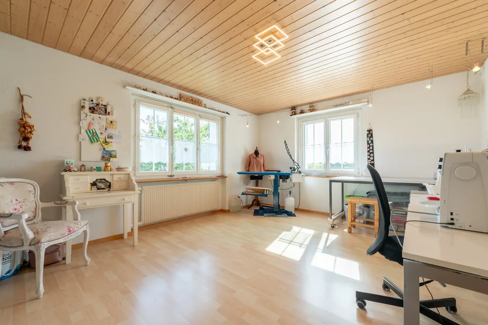 9 Zimmer Einfamilienhaus in Feldbrunnen – Foto 12 von 16