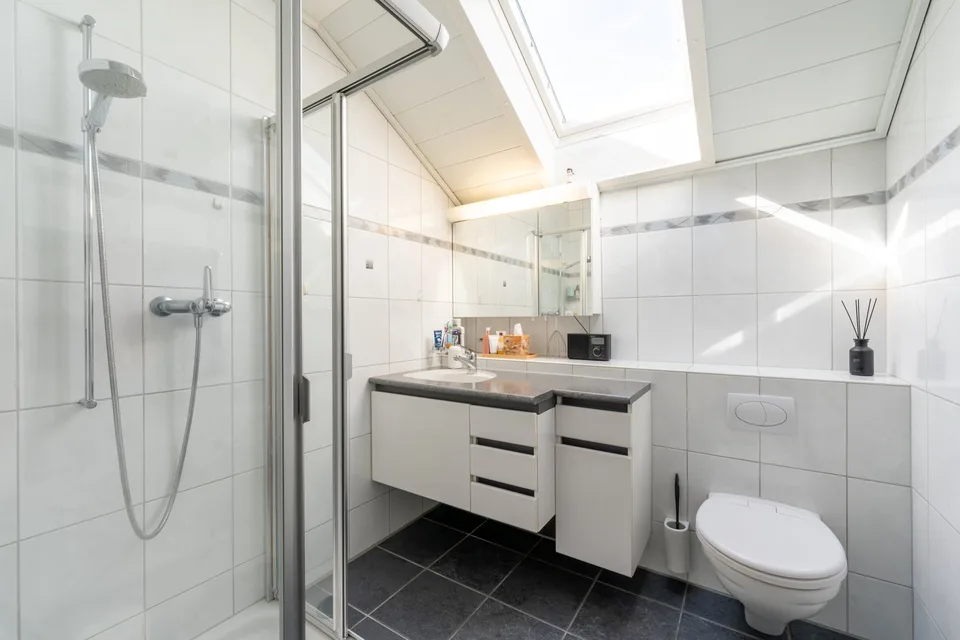9 Zimmer Einfamilienhaus in Feldbrunnen – Foto 15 von 16
