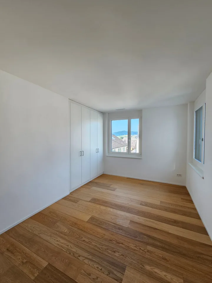 Luxuriöse 3,5 Zi-Wohnung im Herzen von Siebnen SZ – Foto 9 von 16