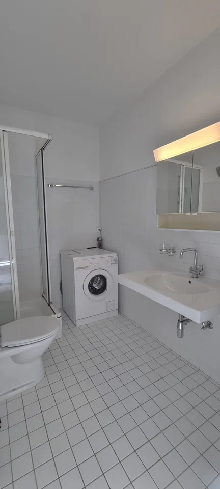 Schöne 2 Zi-Wohnung mit Terrasse, – Foto 5 von 7