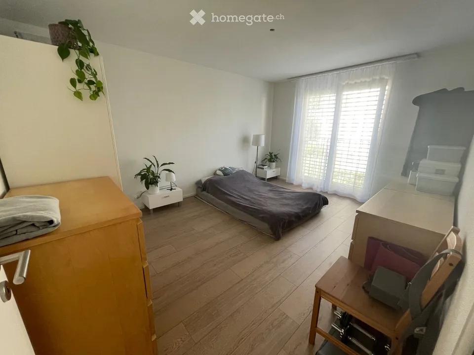 Moderne 2.5-Zimmer-Wohnung in Neuenhof mit Balkon – Foto 4 von 10