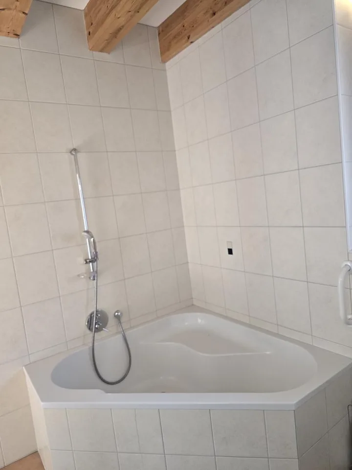 Splendid 5.5-room attic apartment in Conthey – photo 7 of 12