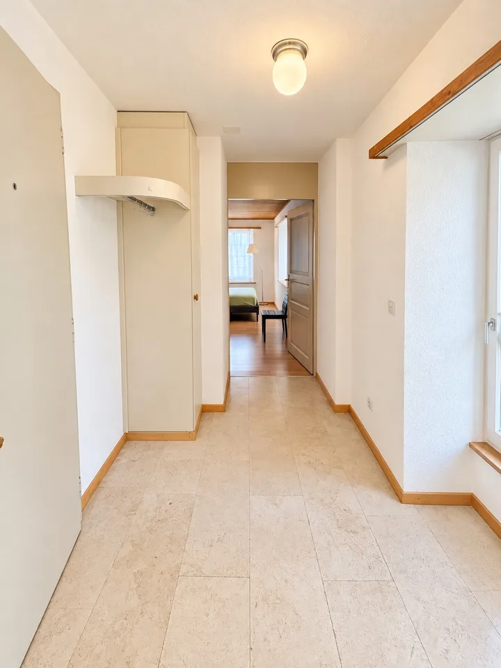 Appartement confortable de 2,5 pièces avec grand balcon à Oberbuchsiten – photo 5 sur 9