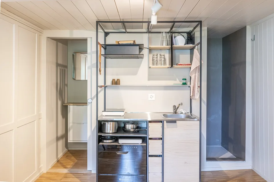 Appartement meublé de 3 pièces à Mollis avec vue sur les montagnes – photo 2 sur 10