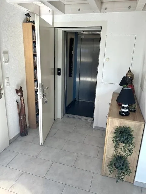 4½ Zi. Attika • Ruhige Lage • Lift bis in die Wohnung – Foto 14 von 15