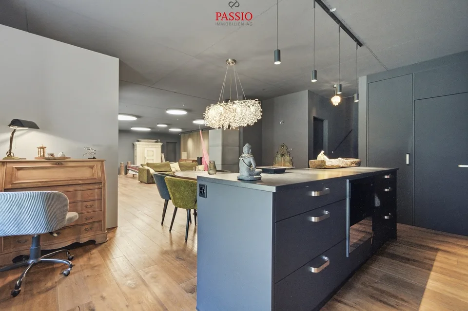 Neuwertige 3.5-Zimmer-Loftwohnung mit 74 m² Terrasse am Aare-Ufer – Foto 12 von 13