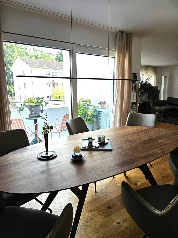 Moderne 3.5-Zimmer-Attikawohnung 86m2 mit Terrasse 93m2 und Balkon – Foto 6 von 16