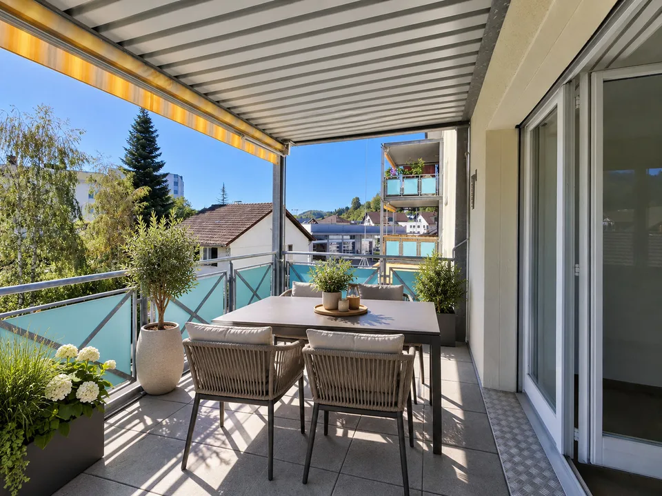 Courtes distances, vie calme et balcon ensoleillé – photo 1 sur 13