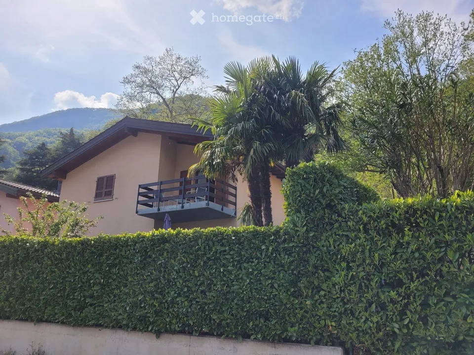 Bella casa unifamiliare con giardino e fantastica vista lago - Riva San Vitale TI – photo 15 sur 20