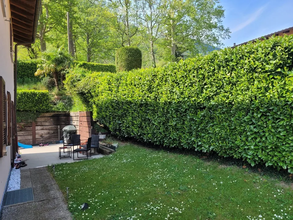 Bella casa unifamiliare con giardino e fantastica vista lago - Riva San Vitale TI – photo 5 sur 20