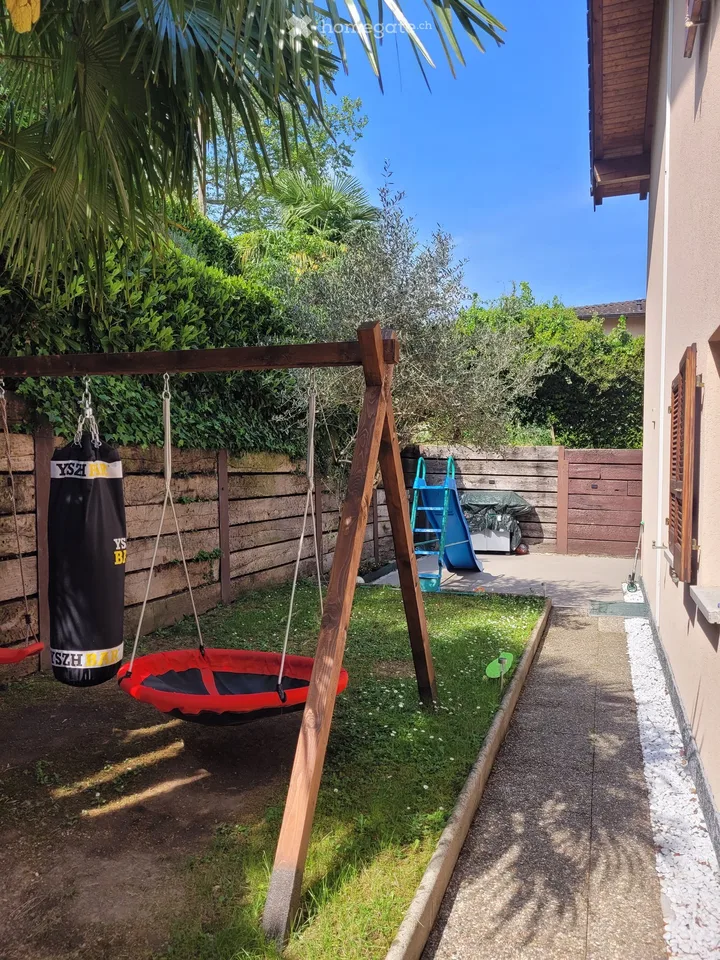 Bella casa unifamiliare con giardino e fantastica vista lago - Riva San Vitale TI – photo 11 sur 20