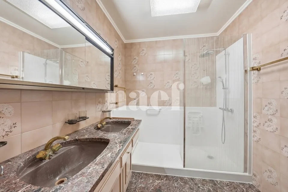 5 Zimmer Wohnung in Genève – Foto 13 von 13