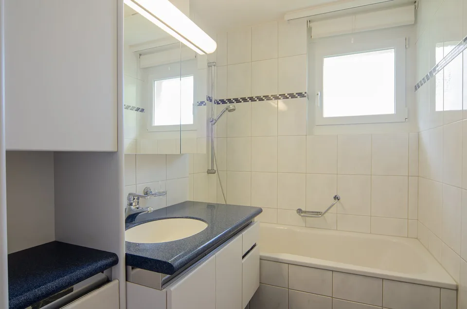 Charmante 3,5-Zimmer-Wohnung im Erdgeschoss in Steinmaur – sofort verfügbar! – Foto 12 von 26