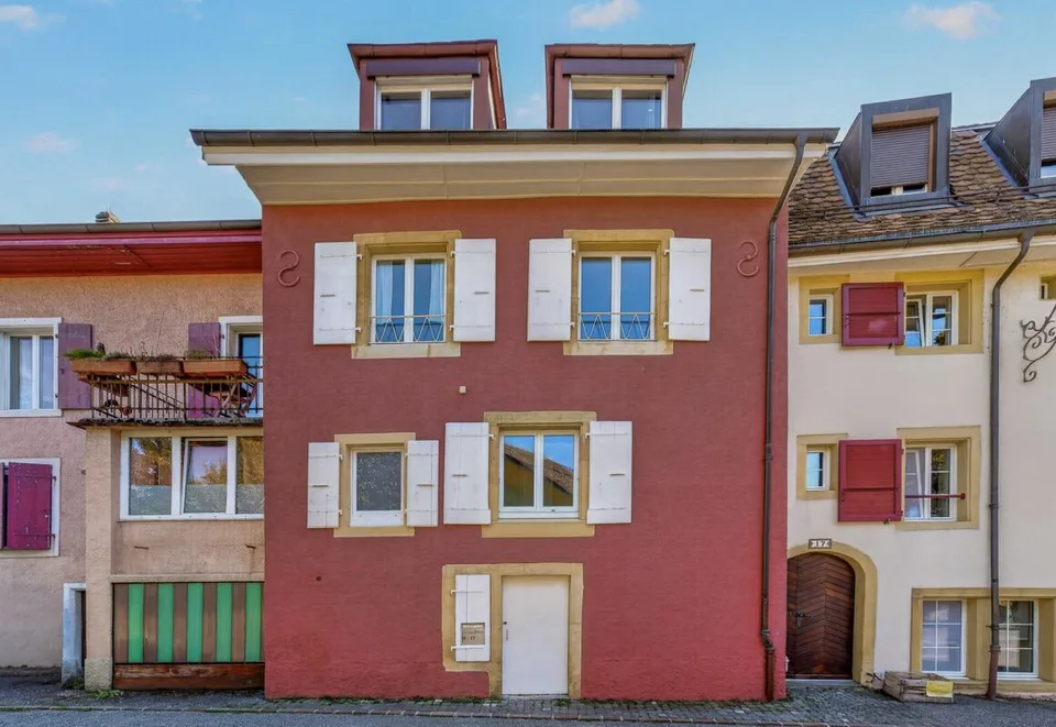 6 Zimmer Reihenfamilienhaus in Cortaillod – Foto 11 von 12
