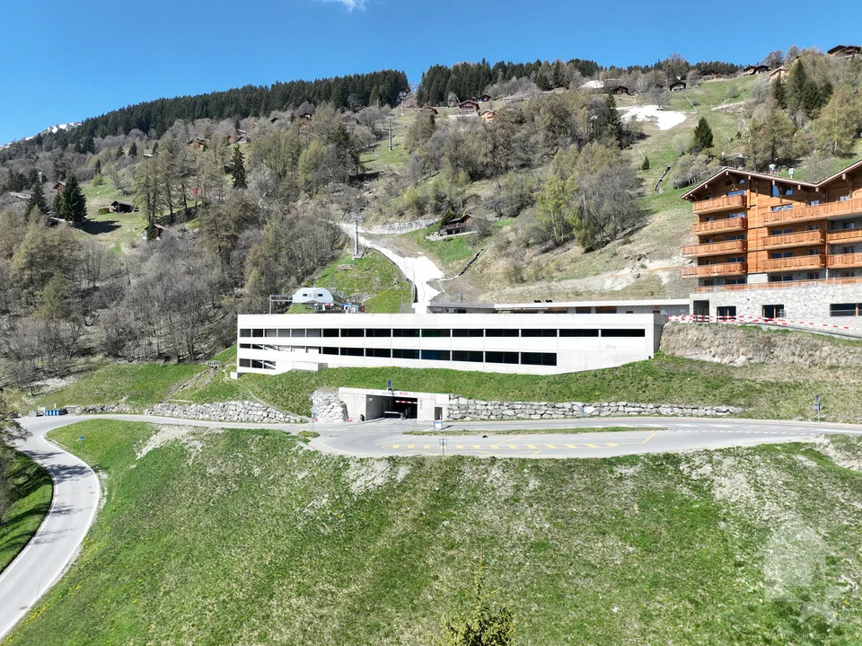 Terrain aux Masses avec vue panoramique – photo 4 sur 7