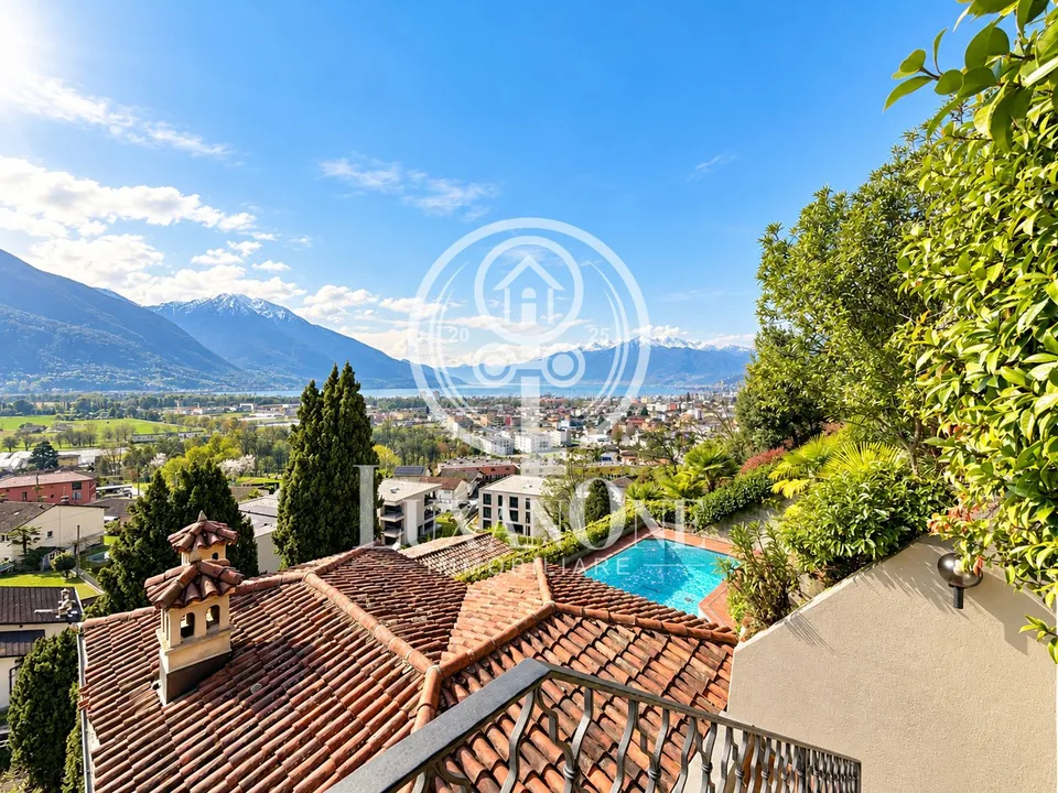 Villa panoramique exclusive à Gordola avec piscine chauffée et vue imprenable sur le lac – photo 6 sur 14