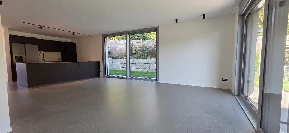 Modernes 6.5-Zimmer-Doppeleinfamilienhaus in St. Gallen – Foto 13 von 27