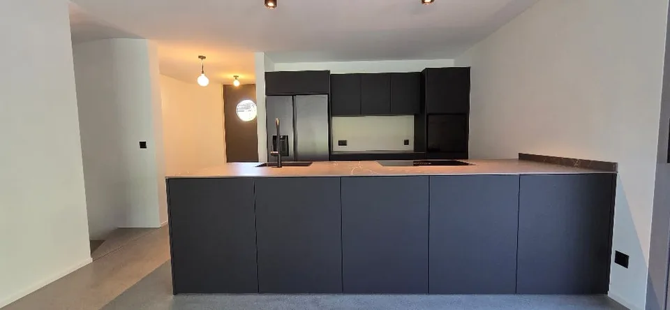 Modernes 6.5-Zimmer-Doppeleinfamilienhaus in St. Gallen – Foto 14 von 27