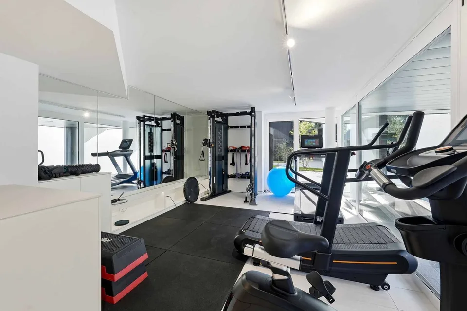 Neue Wohnung mit riesiger Terrasse und atemberaubendem Panorama – Foto 4 von 7