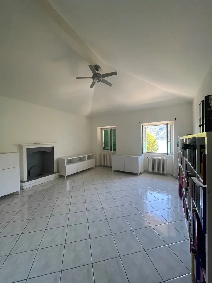 Haus mit 4½ Zimmern, mit Seeblick CHF 1'950.00 + Pauschale Ausgaben – Foto 7 von 11