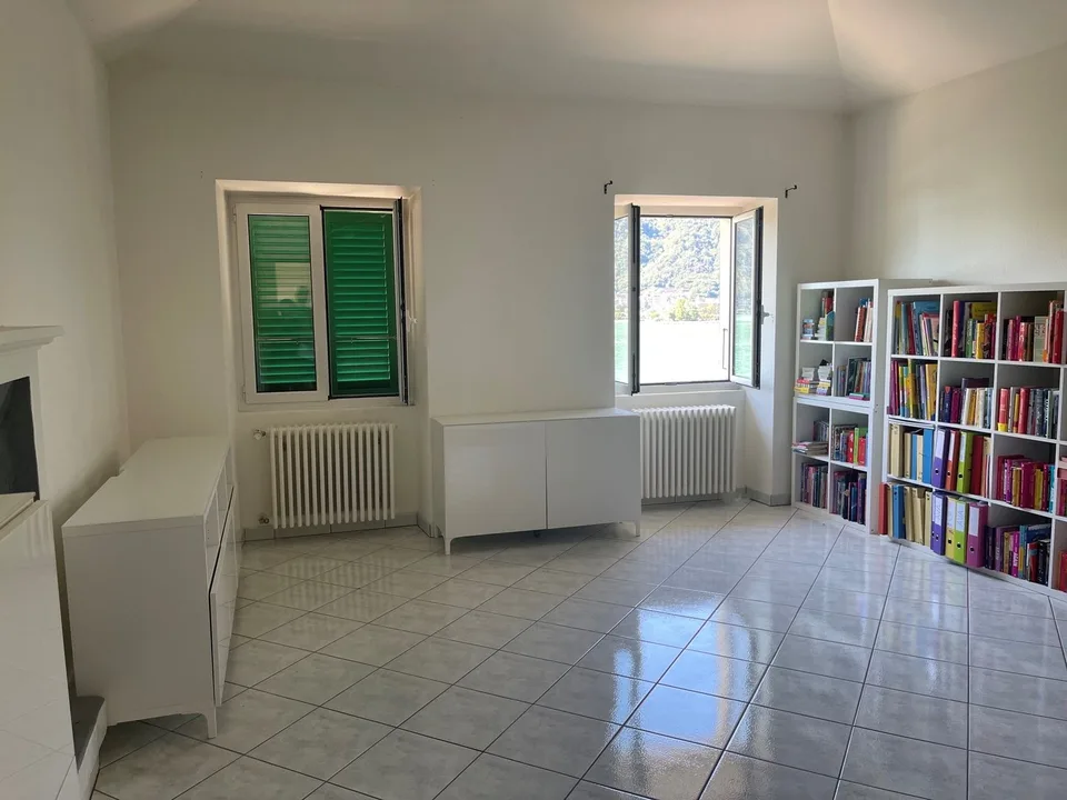 Haus mit 4½ Zimmern, mit Seeblick CHF 1'950.00 + Pauschale Ausgaben – Foto 8 von 11