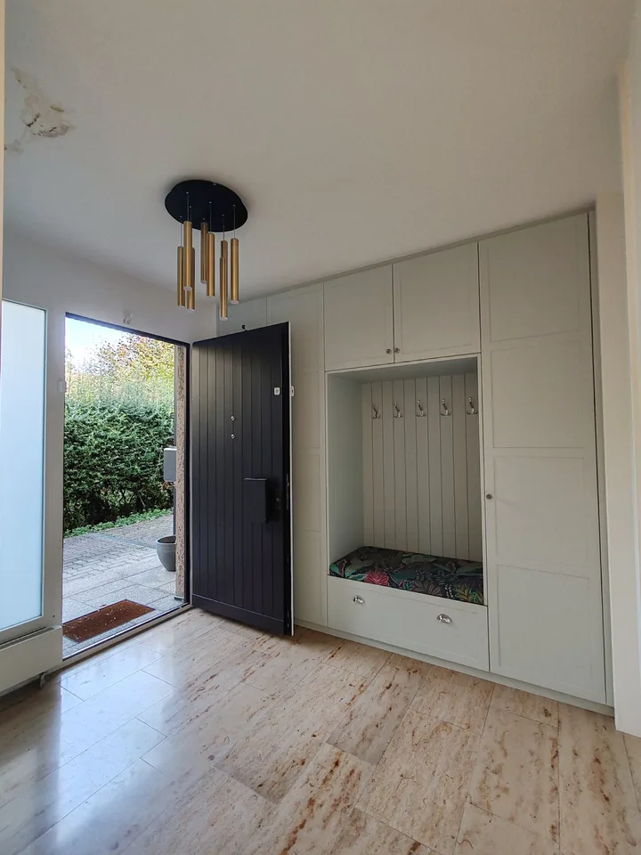 Exklusives 5½-Zimmer-Einfamilienhaus mit Garten, Balkon und Garage in Arlesheim – Foto 5 von 25