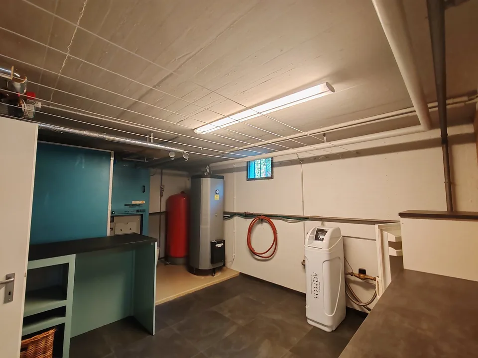 Exklusives 5½-Zimmer-Einfamilienhaus mit Garten, Balkon und Garage in Arlesheim – Foto 22 von 25